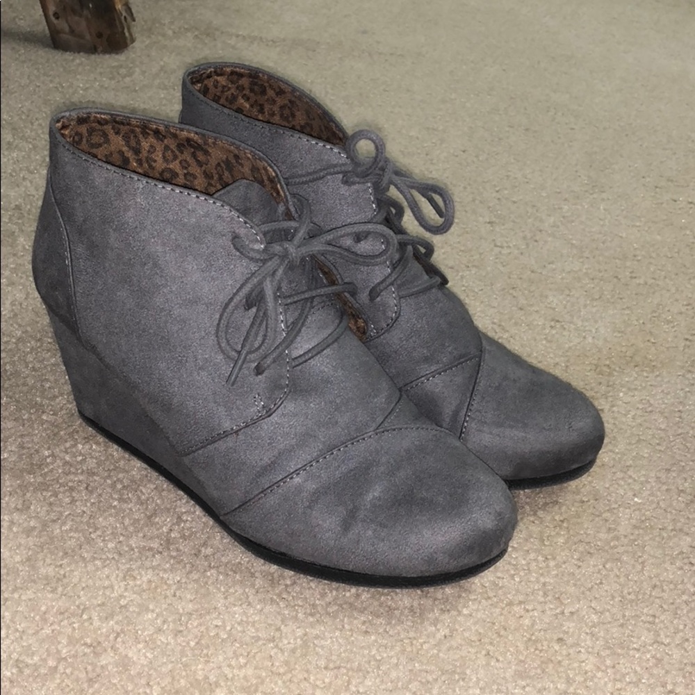 Maurice’s Wedges